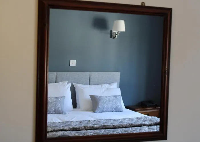 Coach House Sligo Hotel
