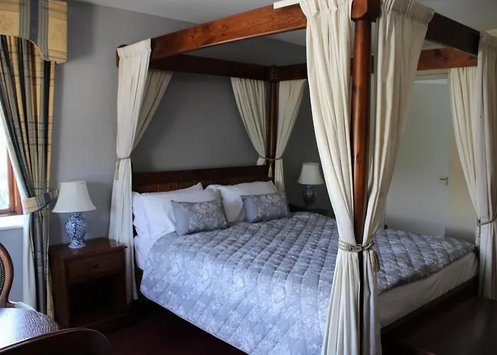 Coach House Sligo Hotel